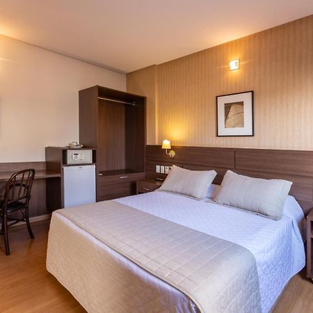 Hotel Bahamas Dourados Eksteriør bilde