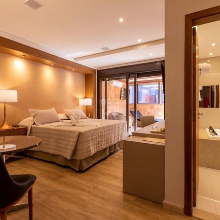Hotel Bahamas Dourados Eksteriør bilde
