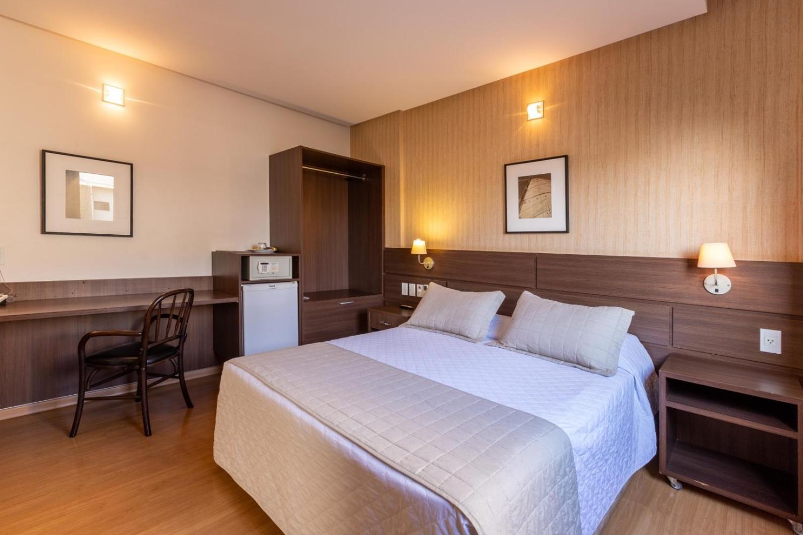 Hotel Bahamas Dourados Eksteriør bilde