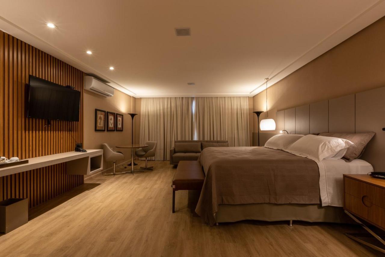 Hotel Bahamas Dourados Eksteriør bilde